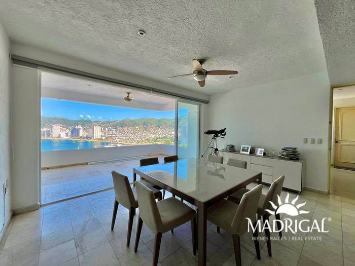 Vista Carey | Apartment for sale in Brisas Guitarrón overlooking the bay of Acapulco