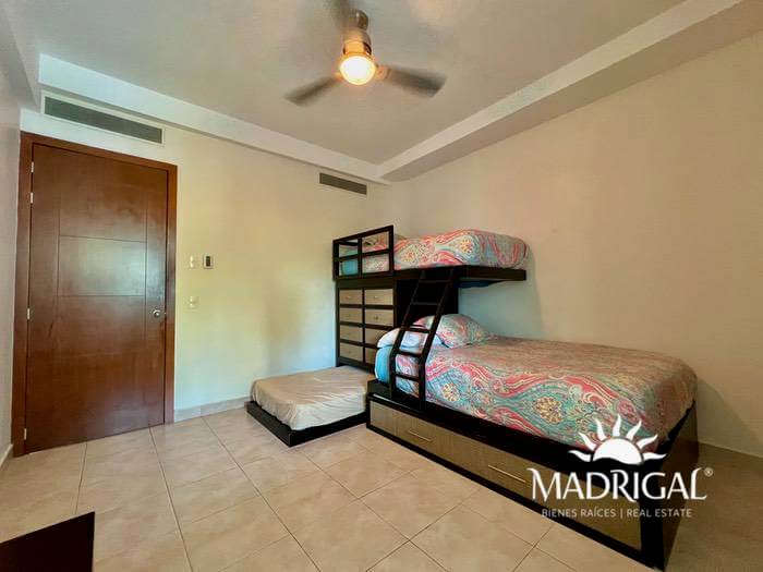 Mayan Lakes | Three-bedroom apartment for sale in Acapulco