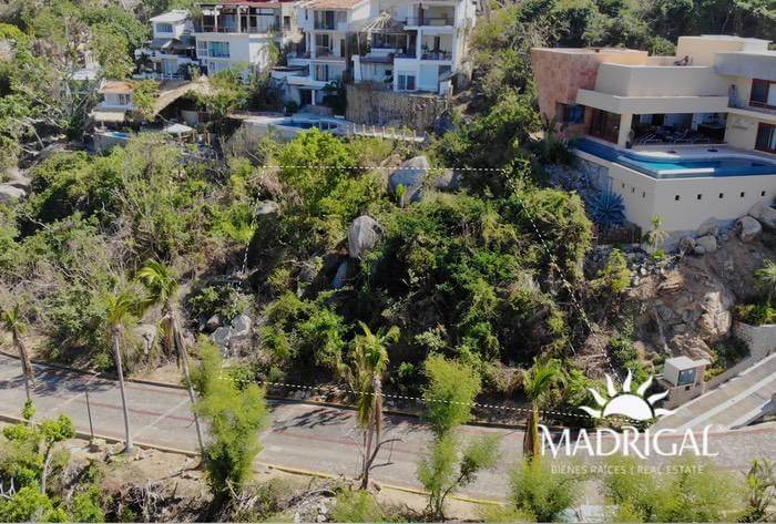 Land for sale in the Brisas Marques Fractionation of 1140 m2 in Acapulco