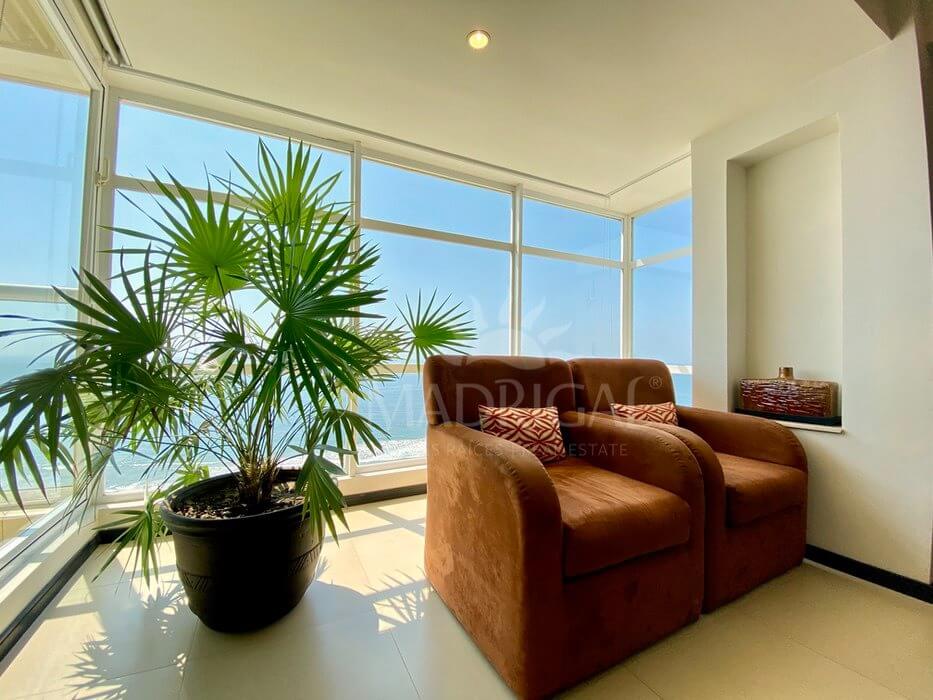 Aquarelle, apartment for sale in Playa Diamante in Acapulco facing the sea