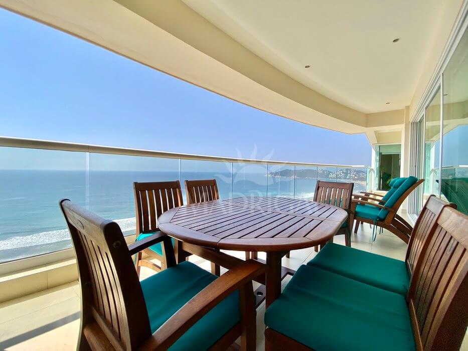 Aquarelle, apartment for sale in Playa Diamante in Acapulco facing the sea