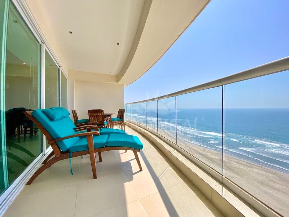 Aquarelle, apartment for sale in Playa Diamante in Acapulco facing the sea