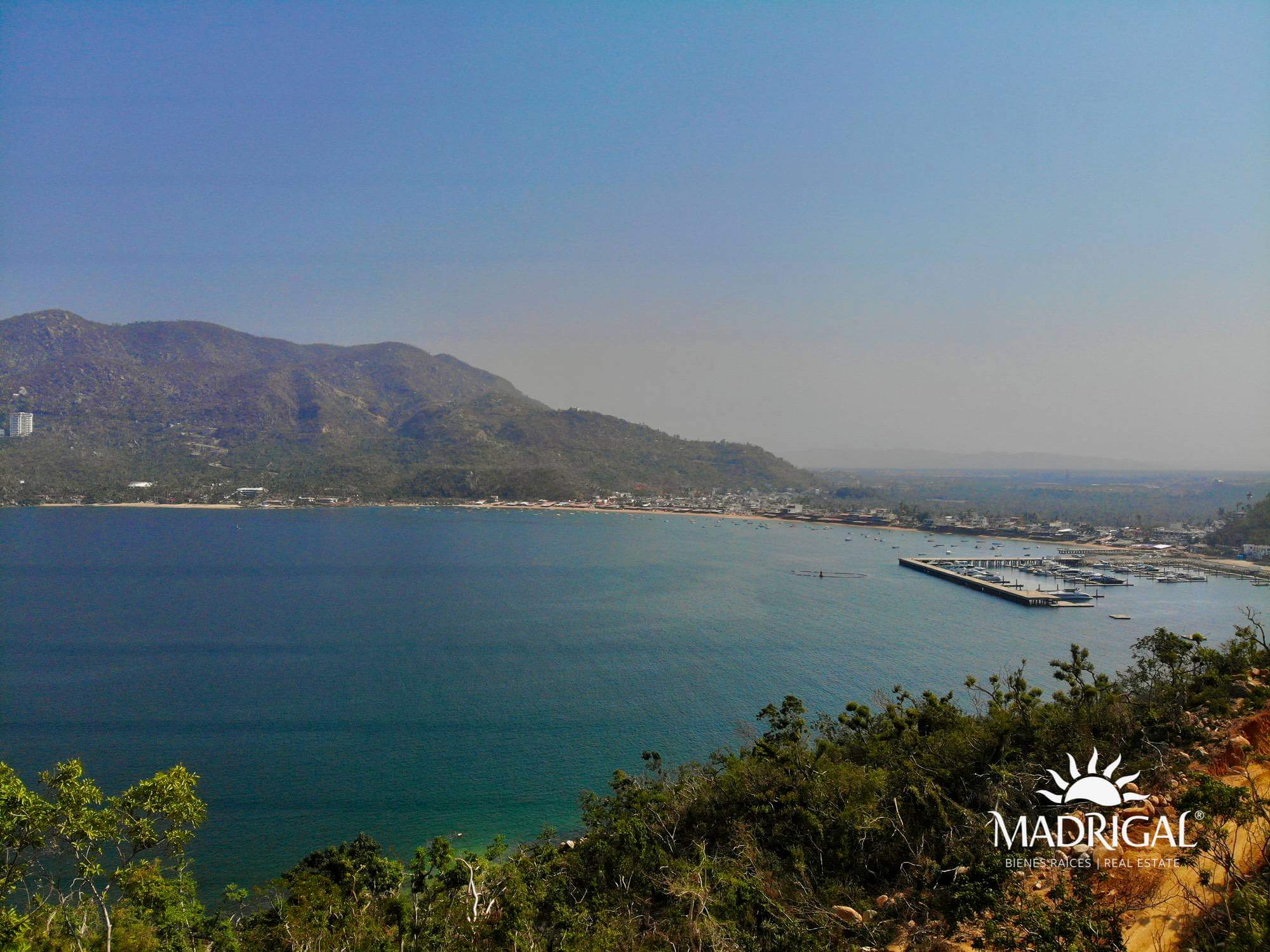 Ecos del Mar | Lotes residenciales colindantes con el mar en la bahía de Pichilingue Diamante en Acapulco