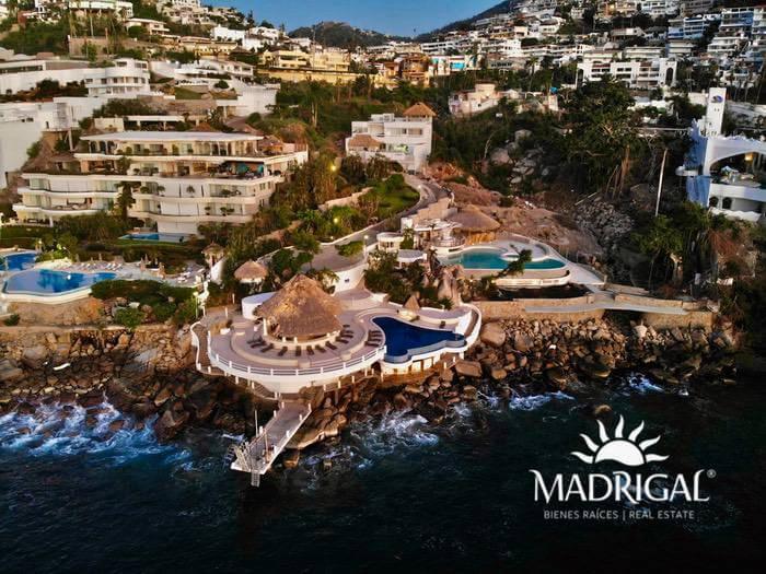 Casa en renta en Brisas Guitarrón, con vista a la bahía de Acapulco