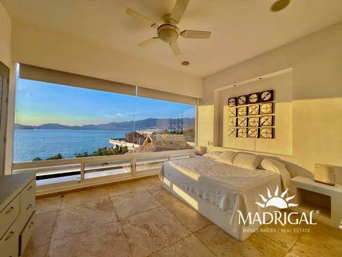 Casa en renta en Brisas Guitarrón, con vista a la bahía de Acapulco