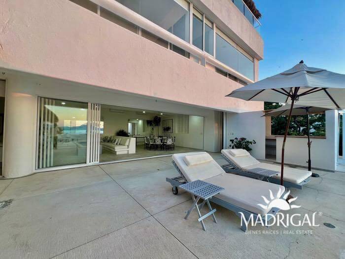 Casa en venta en Brisas Guitarrón, a unos pasos del Club de Mar de Marina Brisas