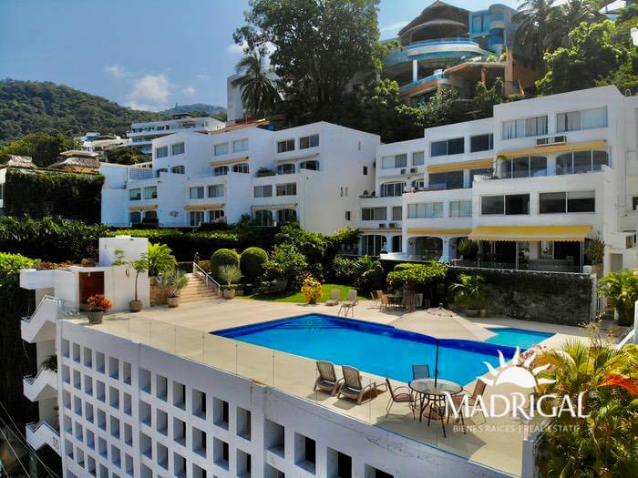 Cayena | Villa for sale in Brisas Guitarrón in Acapulco