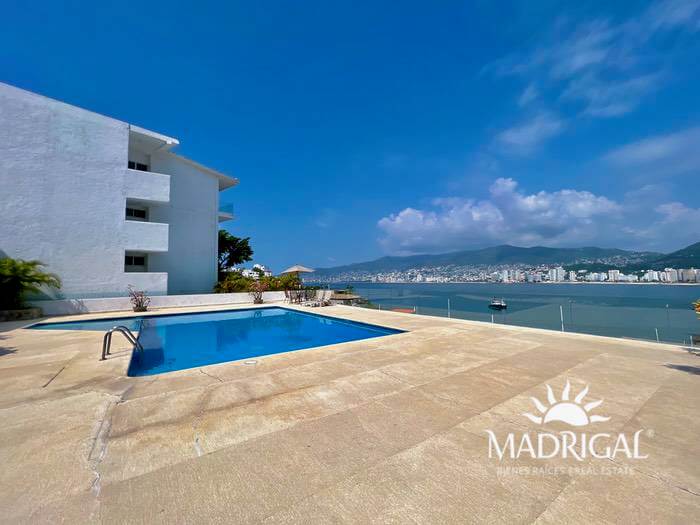 Cayena | Villa for sale in Brisas Guitarrón in Acapulco