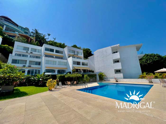 Cayena | Villa for sale in Brisas Guitarrón in Acapulco