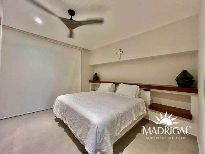 Playamar Diamante |Departamento en venta de cuatro recámaras frente al mar en Playa Diamante