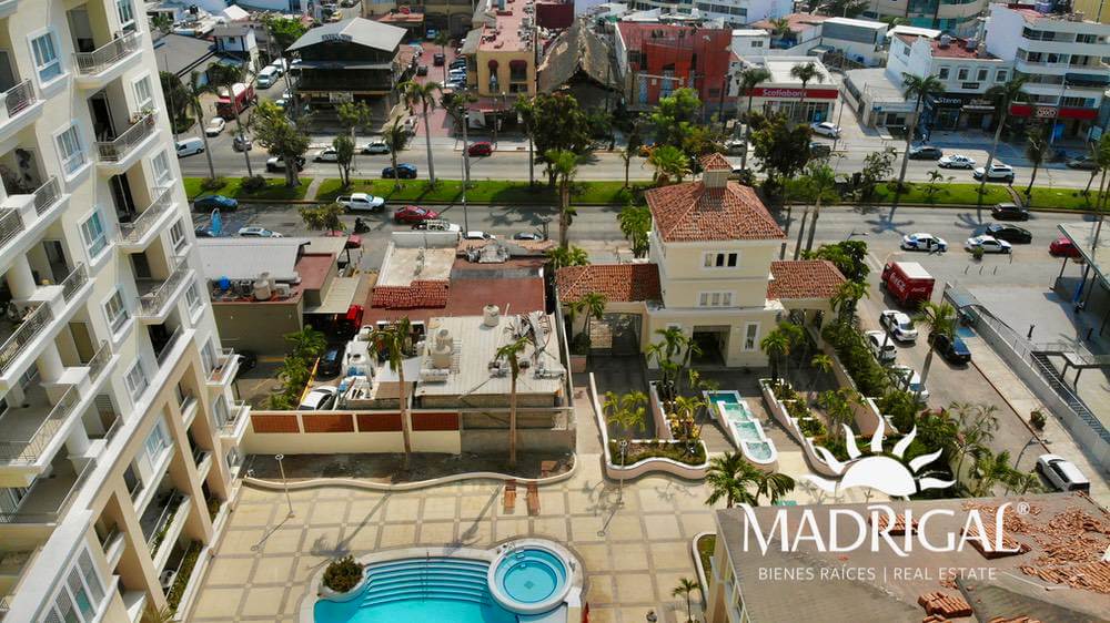 Puerto Lucia | Three bedroom apartment in Acapulco Bay