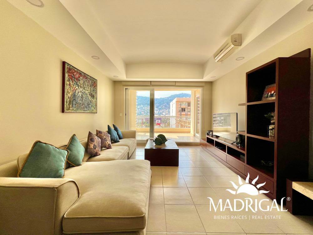 Puerto Lucia | Three bedroom apartment in Acapulco Bay