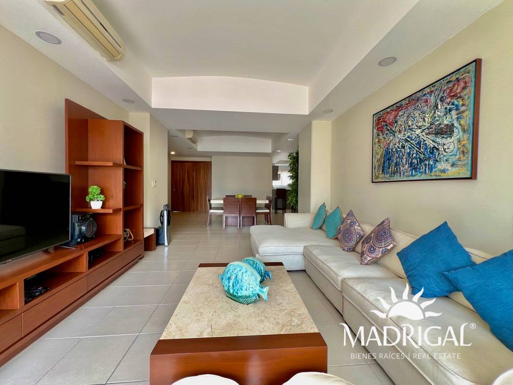 Puerto Lucia | Three bedroom apartment in Acapulco Bay