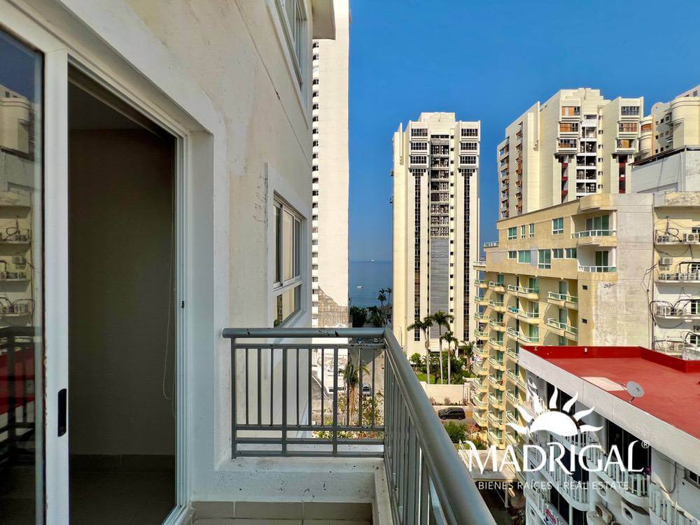 Puerto Lucia | Three bedroom apartment in Acapulco Bay