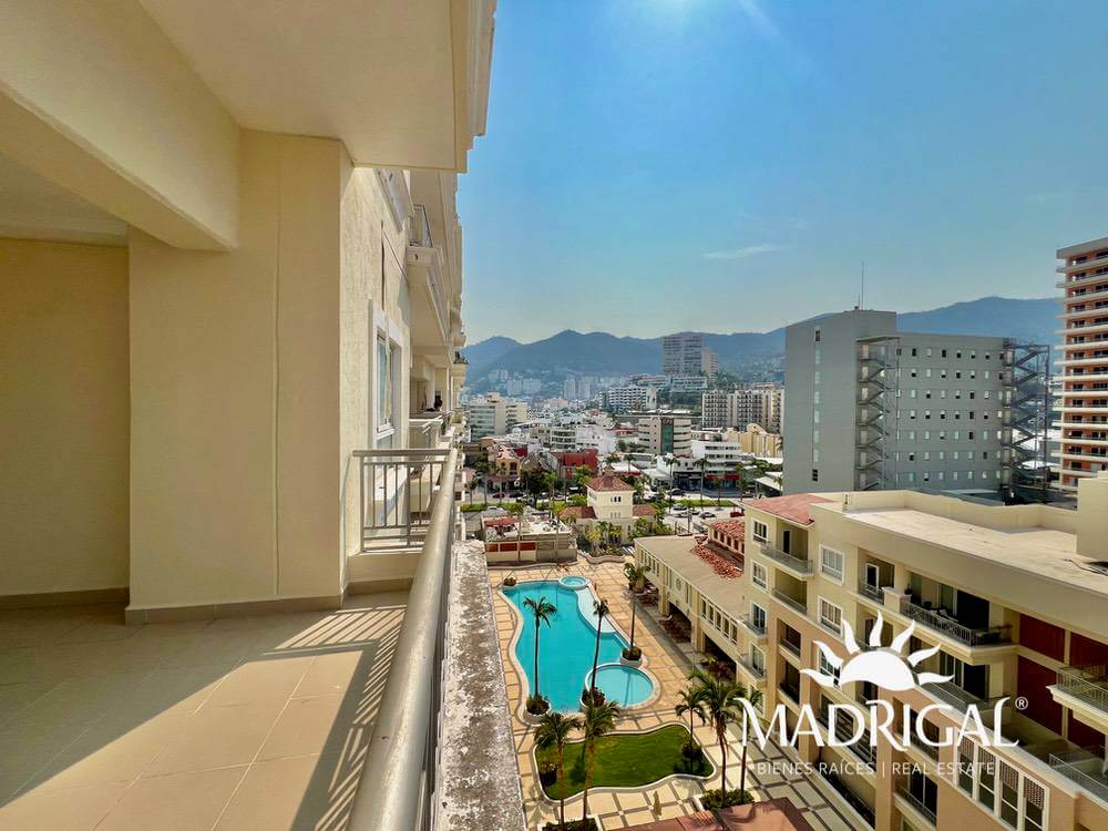 Puerto Lucia | Three bedroom apartment in Acapulco Bay