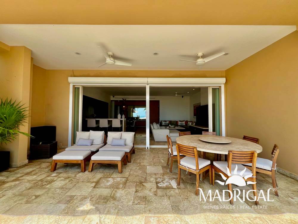 Del Mar Tres Vidas Condominium | Apartment for sale on garden level with own pool