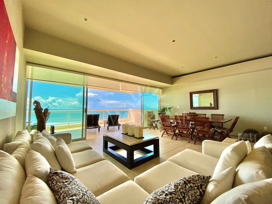 Galapagos | Beachfront apartment for sale