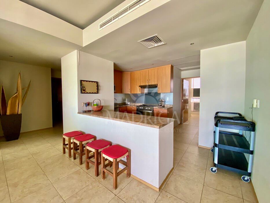 Galapagos | Beachfront apartment for sale