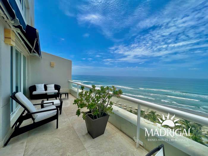 Playamar Residencial |Penthouse de cinco recámaras frente a playa