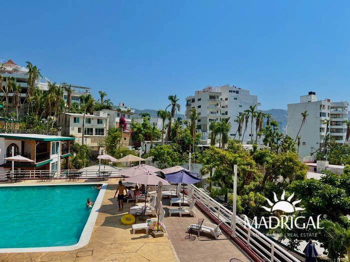 Hotel for sale in the Club Deportivo area in Acapulco