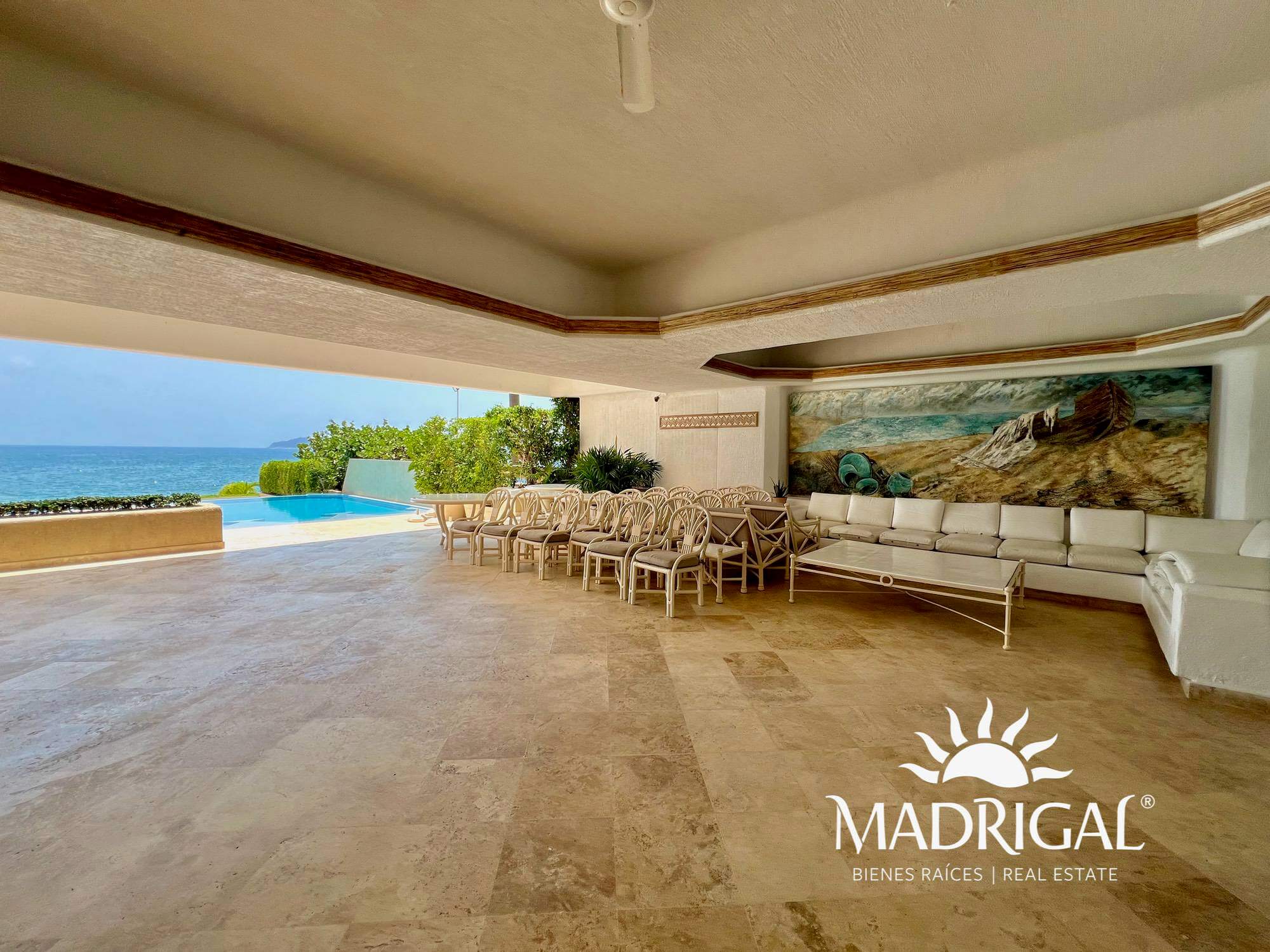 Real del Mar | Apartment for sale in Acapulco Bay in front of the beach