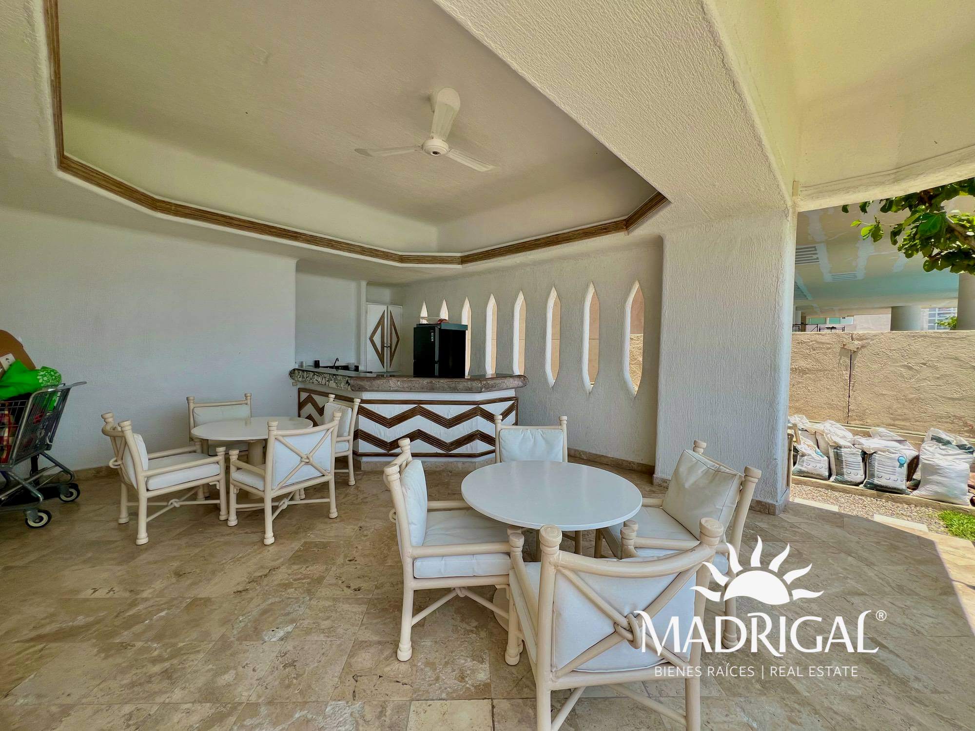 Real del Mar | Departamento en venta en la bahía de Acapulco frente a la playa