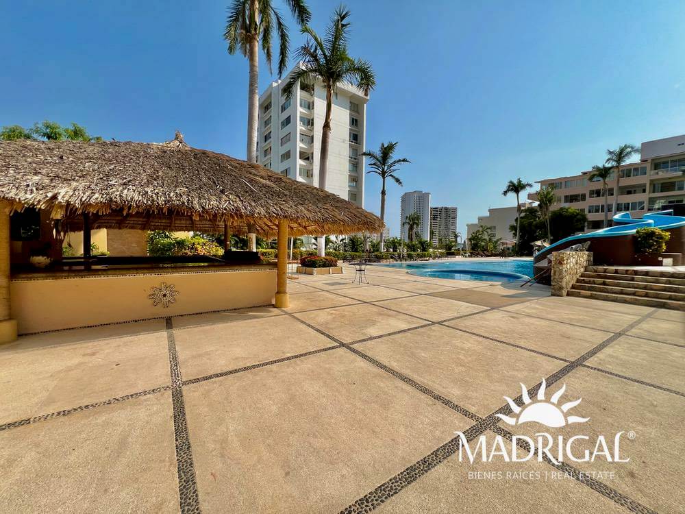 Apartment for sale in the Residencial Lomas del Mar condominium