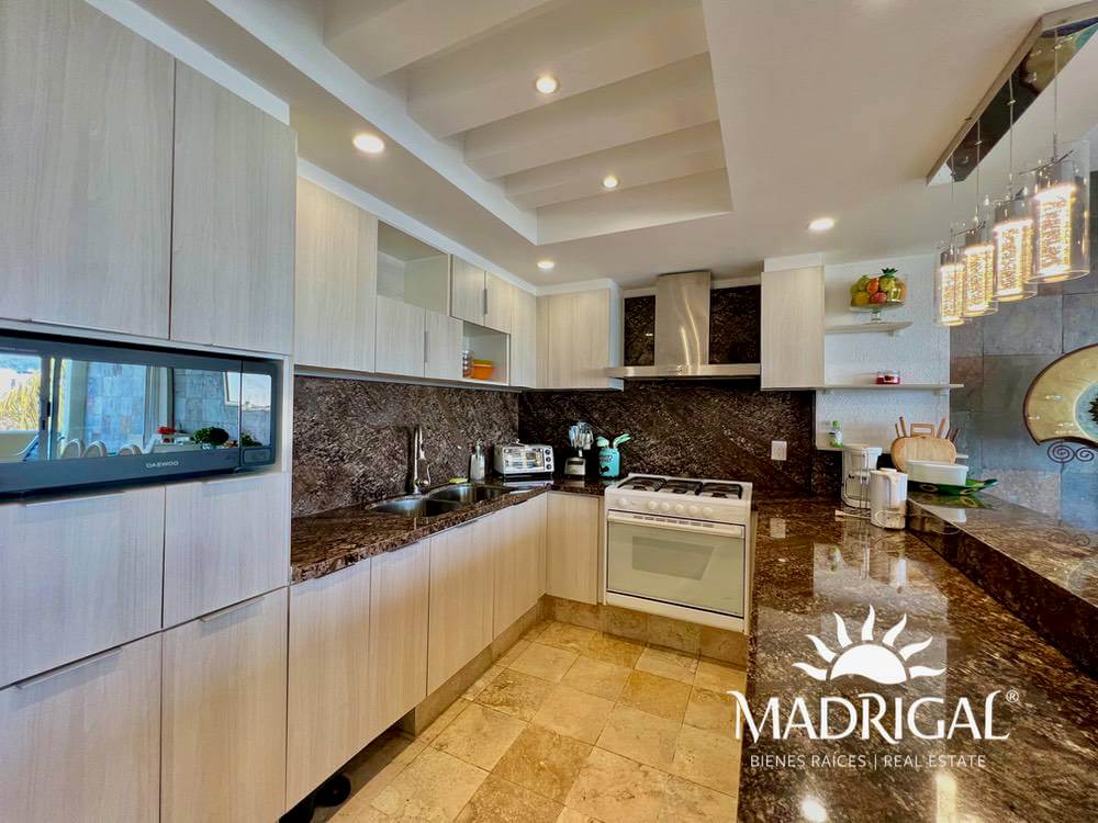 Apartment for sale in the Residencial Lomas del Mar condominium