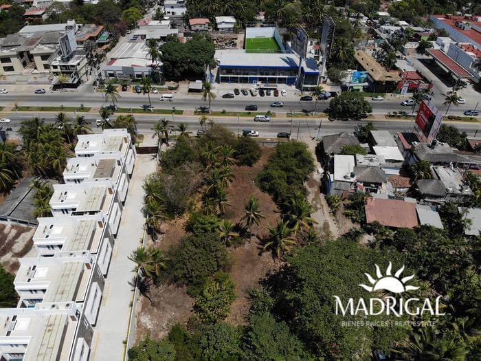 Land for sale on Boulevard de las Unidas of 6865.61 m2