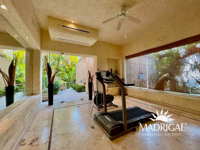 Casa en venta en Las Brisas la Cruz en Acapulco