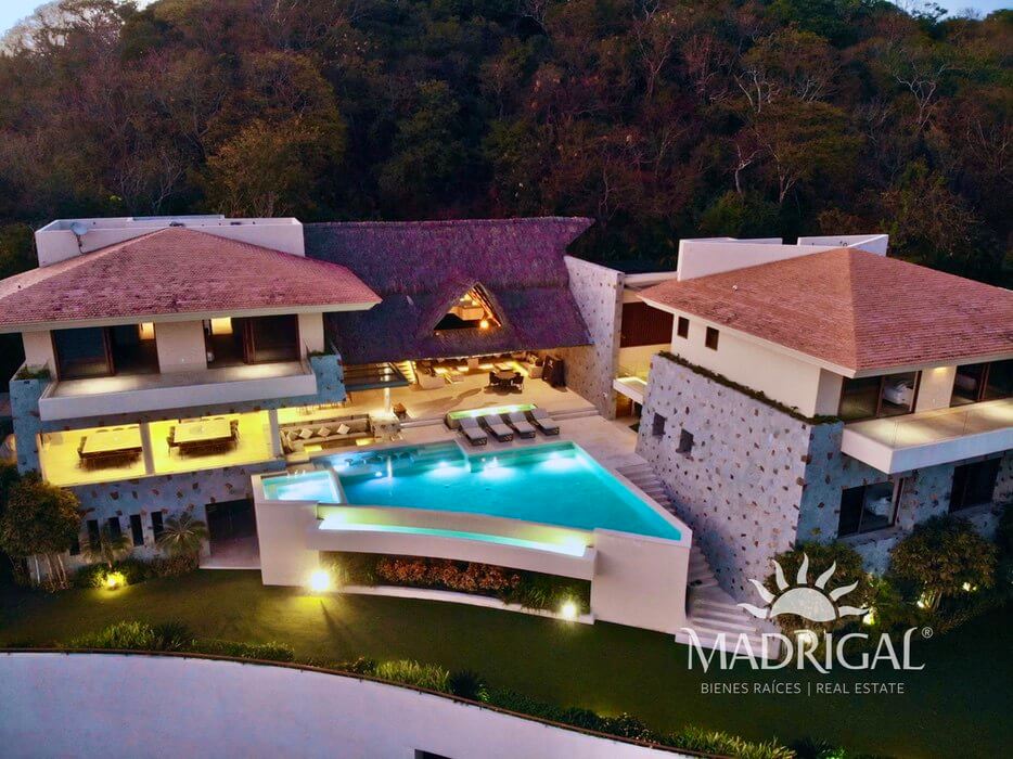 Exclusive house for sale in Los Riscos, Punta Diamante Acapulco