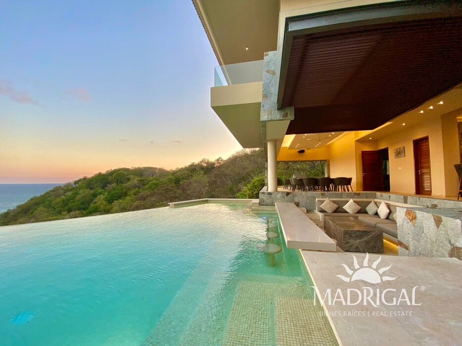 Exclusive house for sale in Los Riscos, Punta Diamante Acapulco