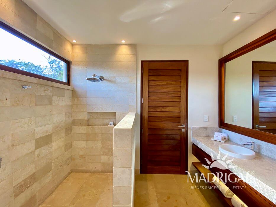 Exclusive house for sale in Los Riscos, Punta Diamante Acapulco