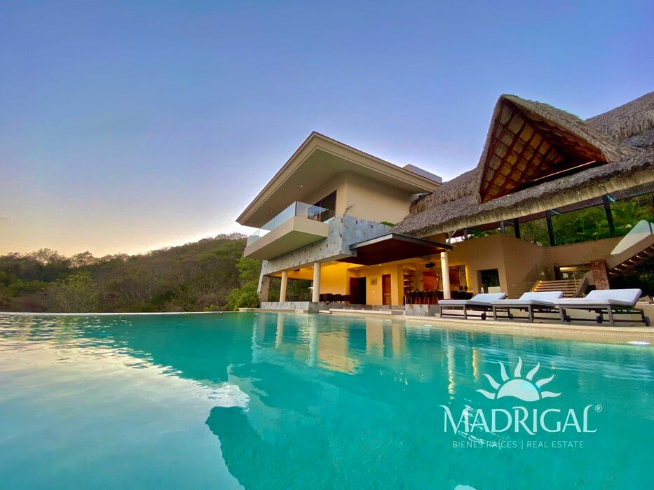 Exclusive house for sale in Los Riscos, Punta Diamante Acapulco