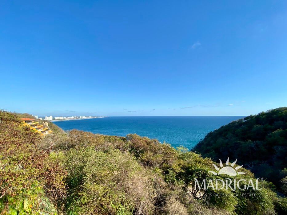 Exclusive house for sale in Los Riscos, Punta Diamante Acapulco