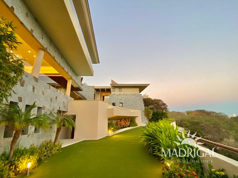 Exclusive house for sale in Los Riscos, Punta Diamante Acapulco