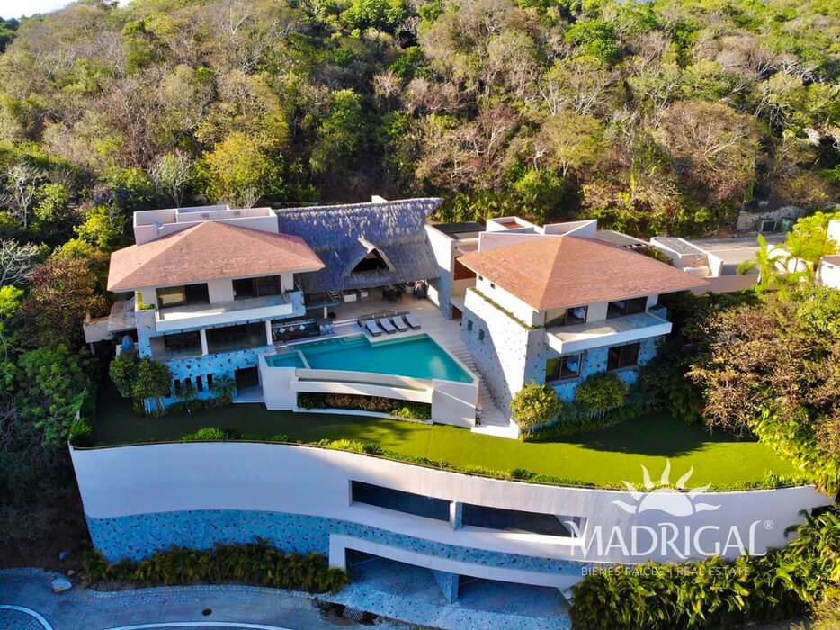 Exclusive house for sale in Los Riscos, Punta Diamante Acapulco