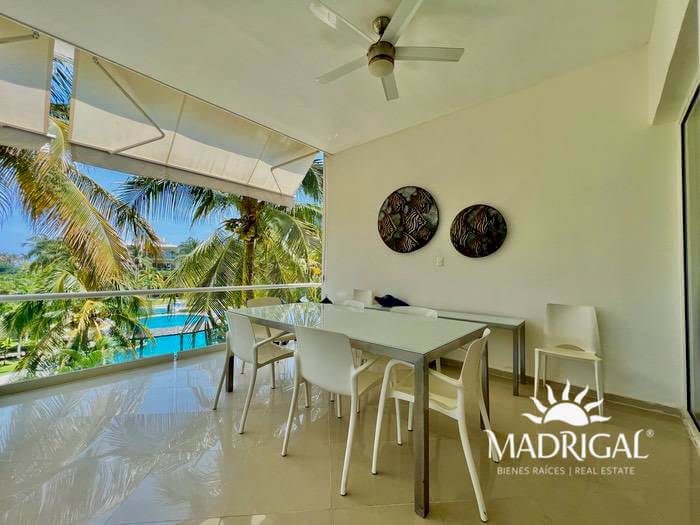 Pacific Diamond | Second floor apartment with four bedrooms, with Beach Club