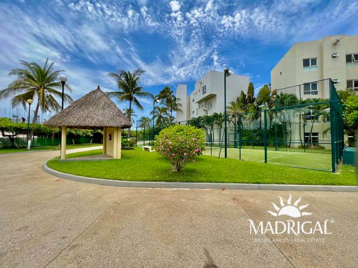 Pacific Diamond | Second floor apartment with four bedrooms, with Beach Club