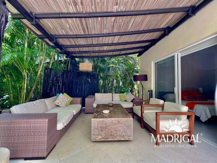 Pacific Diamond | Garden House level apartment for sale with Beach Club