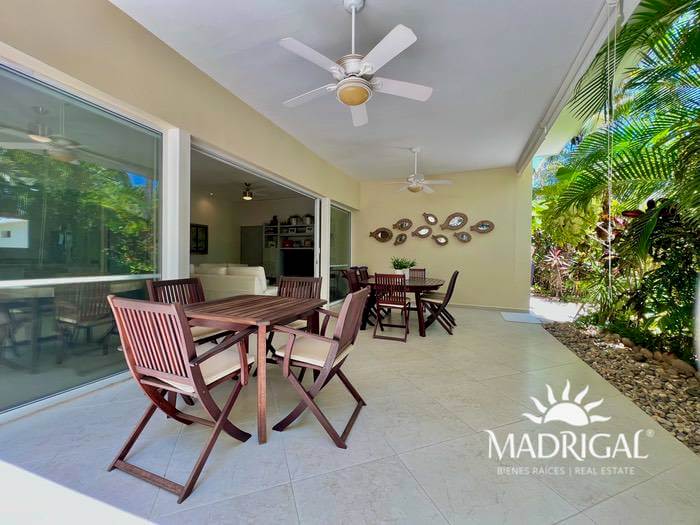 Pacific Diamond | Garden House level apartment for sale with Beach Club