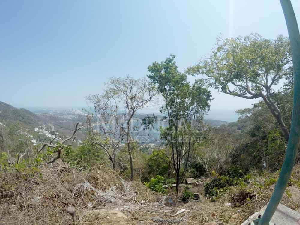 Land for sale in Residencial La Cima of 1403 m2