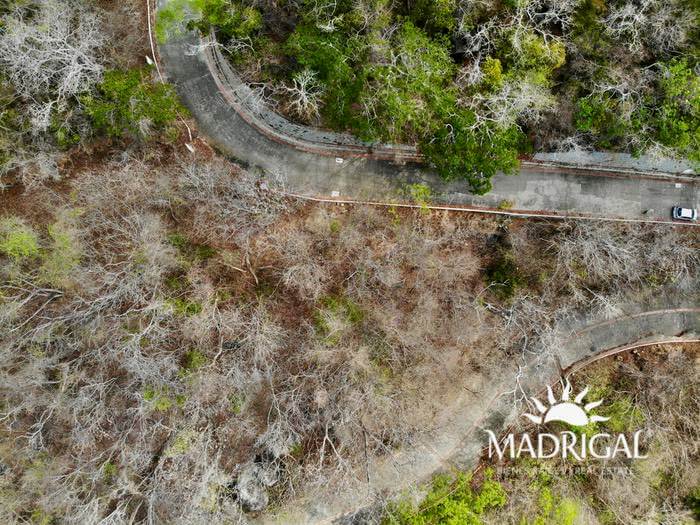 Land for sale in the Fracc Brisas Marques Ridge section of 920.92 m2