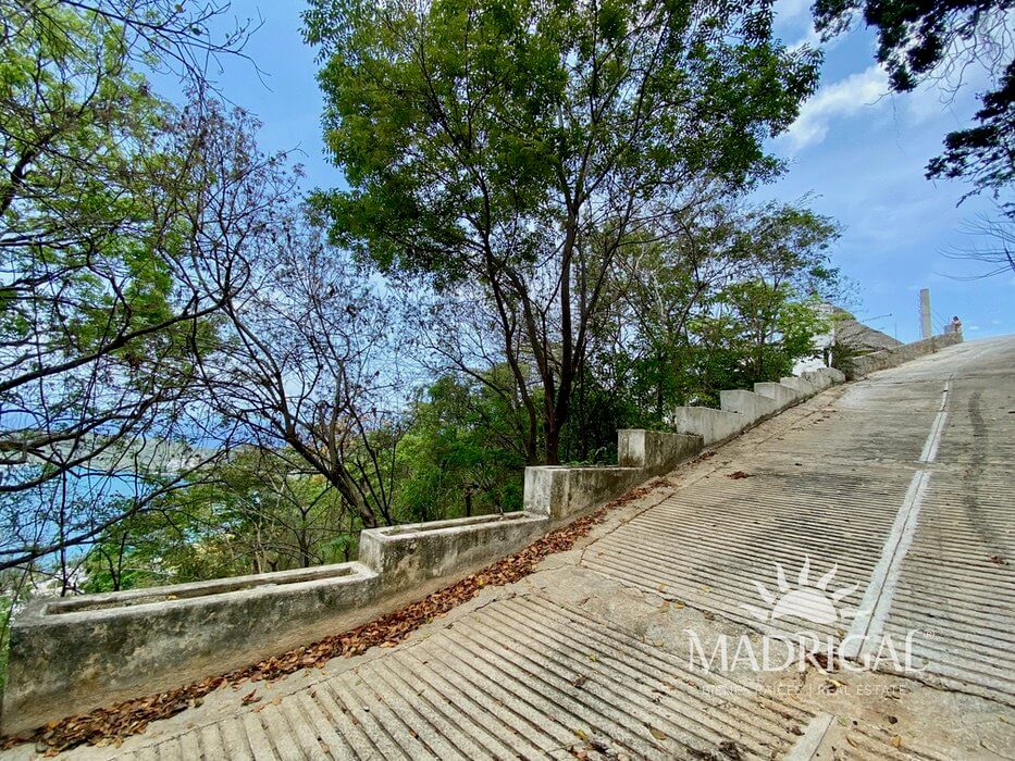 Lot for sale 1209.64 m2 at La Cima del Marqués, Acapulco