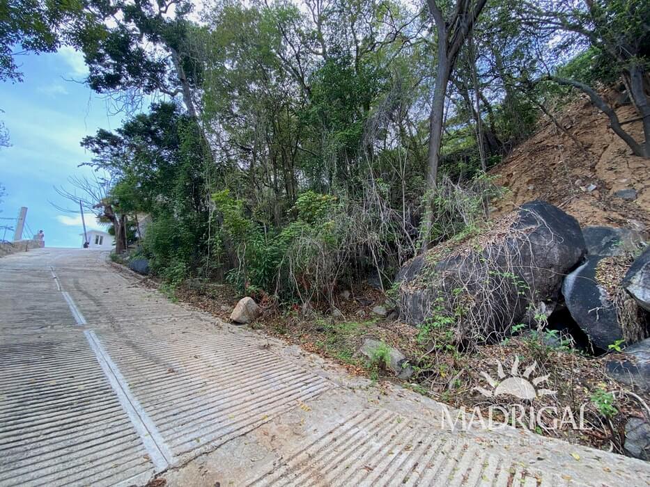 Lot for sale 1209.64 m2 at La Cima del Marqués, Acapulco