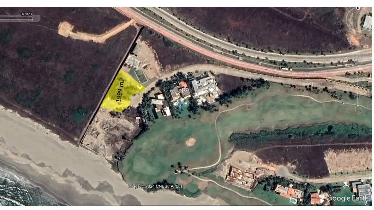 Terreno en venta en Tres Vidas Acapulco sobre el campo de Golf