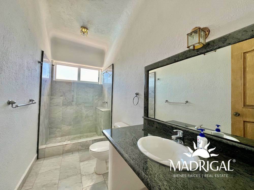 House for sale in Fracc Marina Brisas in Acapulco