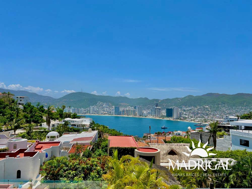 Villa en venta en Marina Brisas en Acapulco