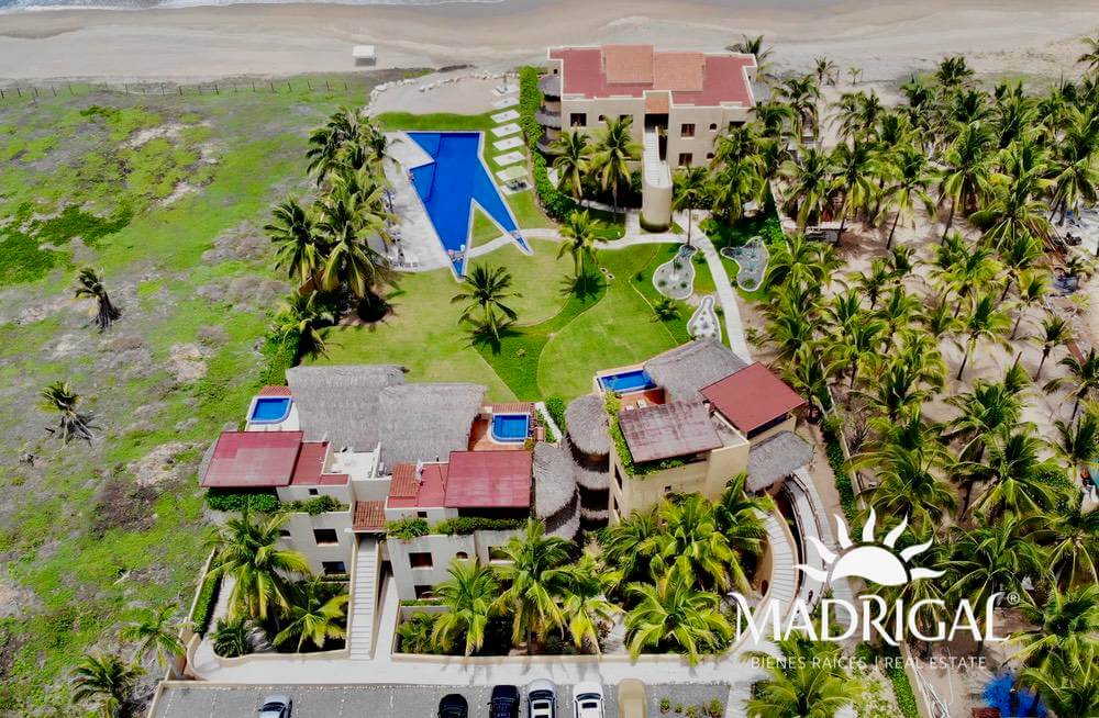 Departamento en venta frente al mar en Playa Blanca Zihuatanejo