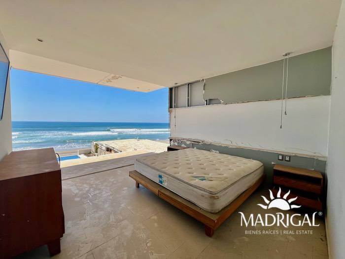 Baja de precio | Costa Real, departamento en venta en Playa Diamante Acapulco, frente a playa